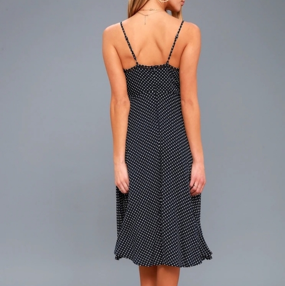 Lulus♡ NWT Polka Dot midi dress with side slit - Picture 5 of 11